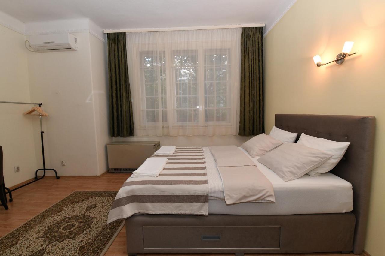 Apartment Nikola Belgrade Extérieur photo