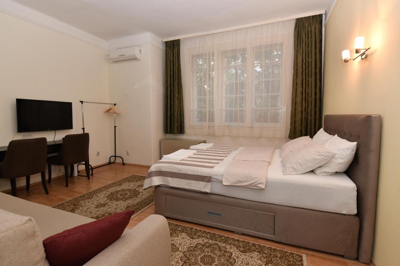 Apartment Nikola Belgrade Extérieur photo